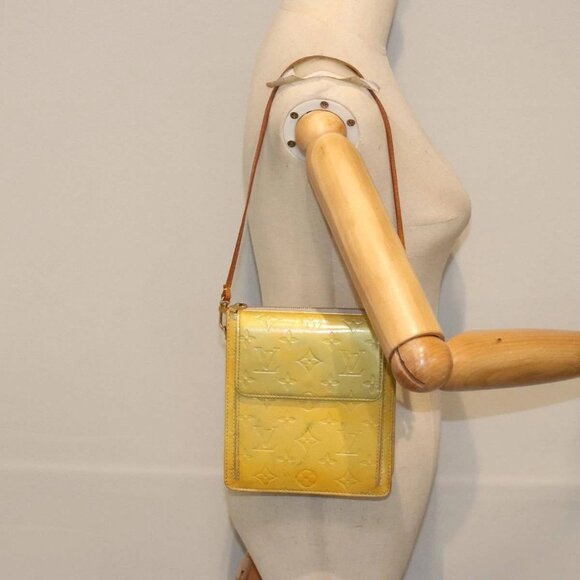 LOUIS VUITTON Monogram Vernis Motto Accessory Pouch Gris LV Auth - Picture 14 of 16